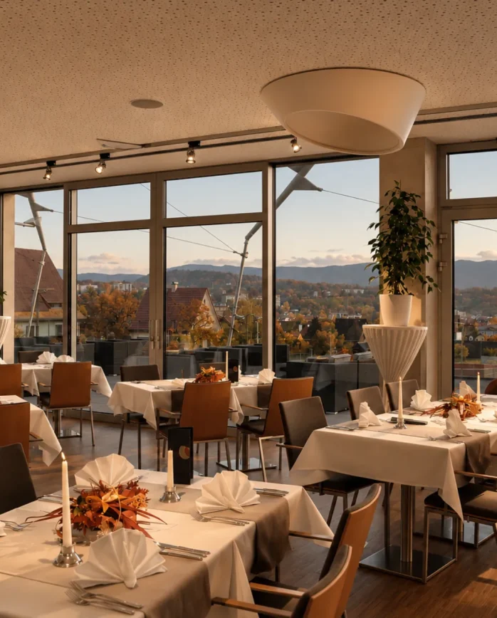 Restaurace Antonie Hotelu ve Frýdlantu s výhledem na Jizerské hory